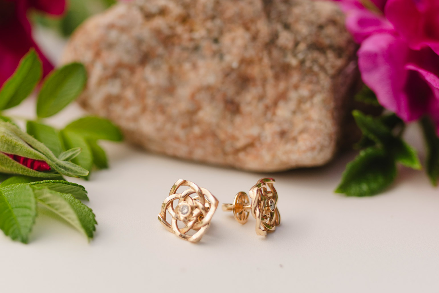 Earrings - Golden Rose Seal